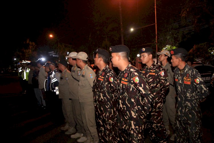 Polres Tuban Gandeng Brimob Polda Jatim dan Pemkab Patroli Skala Besar Pastikan Bumi Wali Kondusif